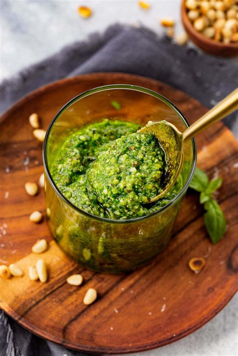 giada de laurentiis pesto sauce recipe|classic traditional basil pesto recipes.